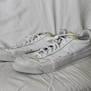 Nike Drop Type LX Sneaker